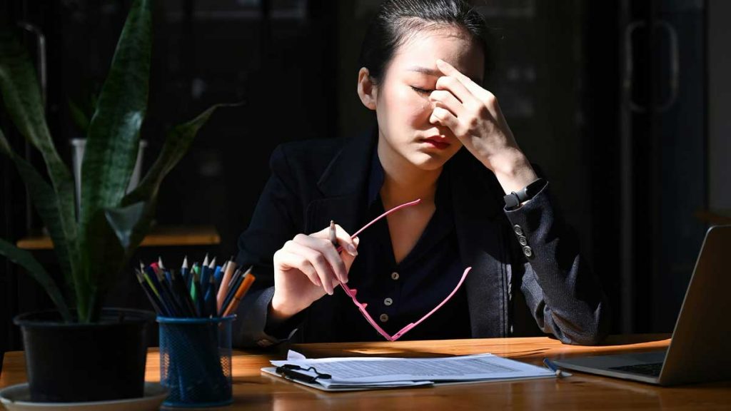 Stressaantunut nainen